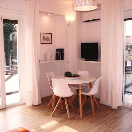 Bright Apartment Cagliari Dış mekan fotoğraf